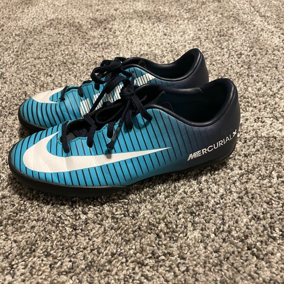 Nike Other - Boys Size 13.5 Nike Mercurial indoor turf soccer shoes
